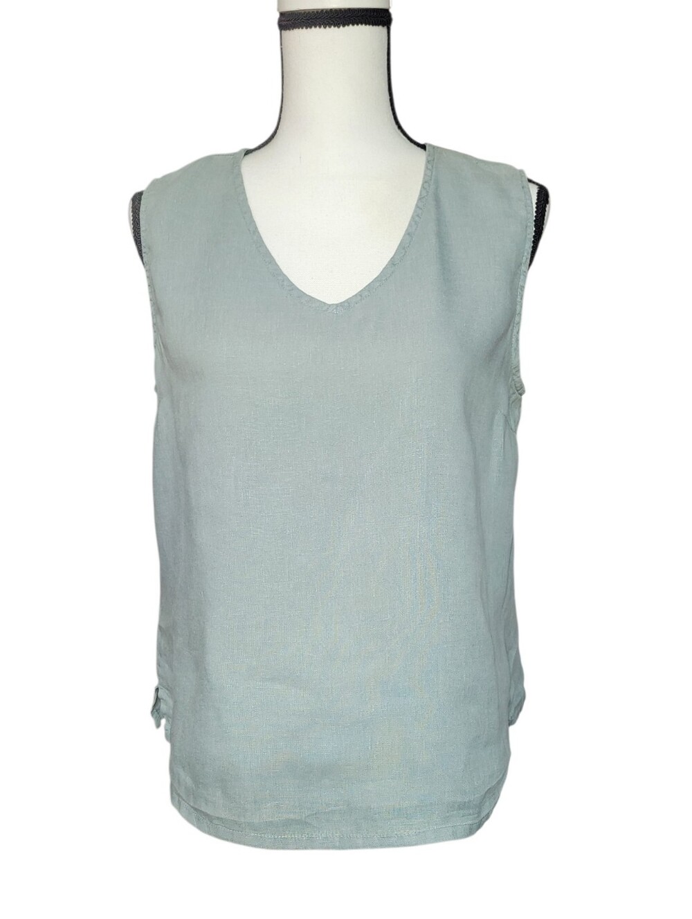 Match Point 100% Linen Sleeveless Top